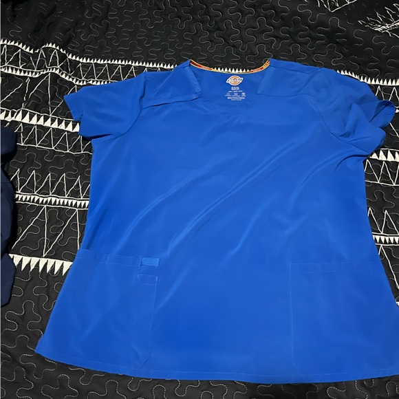 Dickies bundle scrub tops - Picture 3 of 6